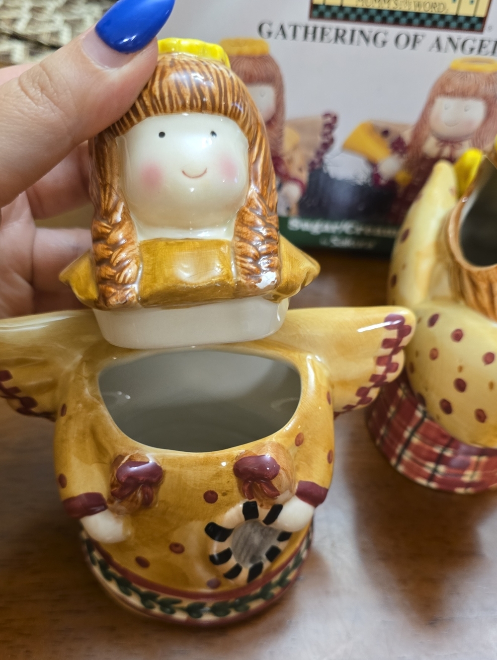 VINTAGE Debbie Mumm "Gathering of Angels" ceramic sugar and creamer set by Sakur - Picture 7 of 11